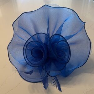 Elegant Blue Fascinator